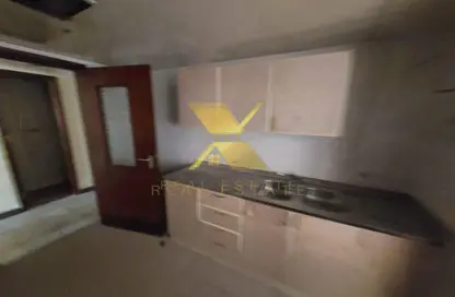 Apartment - 2 Bedrooms - 2 Bathrooms for rent in Al Khalidiya - Abu Dhabi