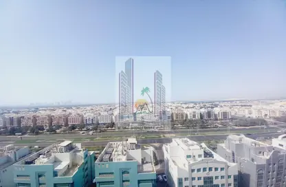 Apartment - 1 Bedroom - 2 Bathrooms for rent in Guardian Towers - Danet Abu Dhabi - Abu Dhabi