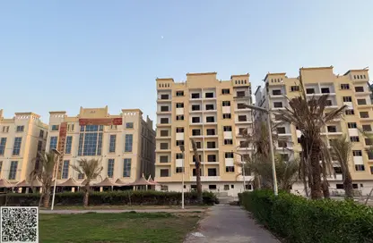 شقة - 2 غرف نوم - 3 حمامات للبيع في قرية الاميرة - الياسمين - عجمان