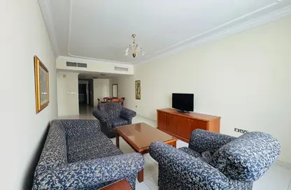 Apartment - 1 Bedroom - 2 Bathrooms for rent in Al Majaz 1 - Al Majaz - Sharjah