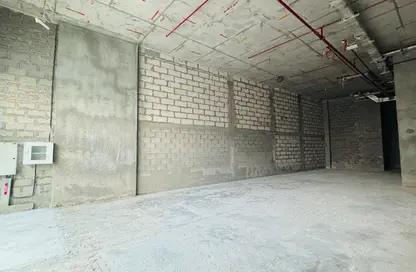 متجر - استوديو - 1 حمام للايجار في بن غاطي أزور - قرية الجميرا سركل - دبي