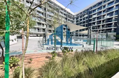 Townhouse - 3 Bedrooms - 3 Bathrooms for rent in The Gate - Masdar City - Abu Dhabi