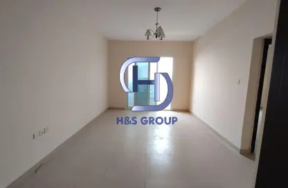 Apartment - 2 Bedrooms - 2 Bathrooms for rent in Muwailih Building - Muwaileh - Sharjah