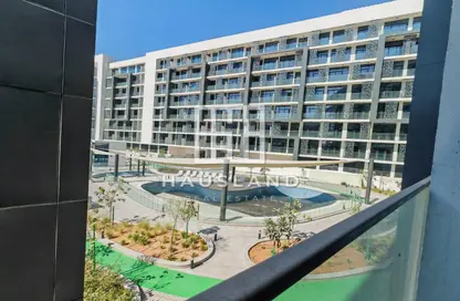 Apartment - Studio - 1 Bathroom for sale in The Gate - Masdar City - Abu Dhabi