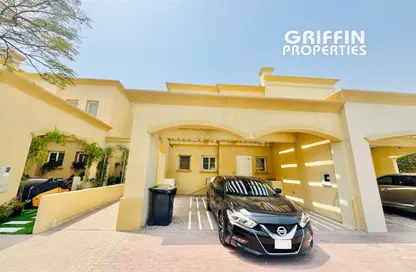 فيلا - 2 غرف نوم - 3 حمامات للايجار في الينابيع 8 - الينابيع - دبي