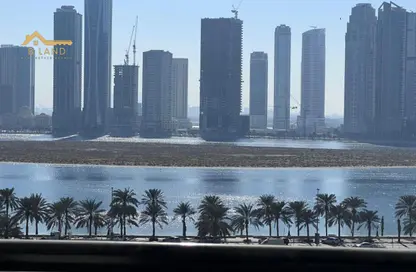 Apartment - 2 Bedrooms - 3 Bathrooms for rent in Al Khan Corniche - Al Khan - Sharjah
