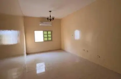 Apartment - 3 Bedrooms - 3 Bathrooms for rent in Al Mowaihat 2 - Al Mowaihat - Ajman