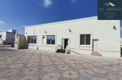 Apartment - 2 Bedrooms - 2 Bathrooms for rent in Madinat Al Riyad - Abu Dhabi