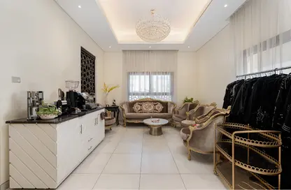 Villa - 5 Bedrooms - 7 Bathrooms for sale in Sharjah Garden City - Sharjah