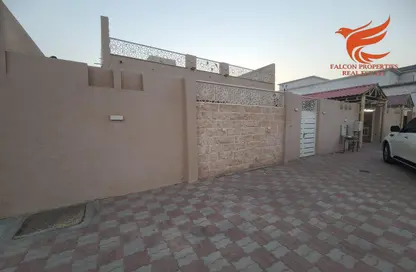 فيلا - 2 غرف نوم - 3 حمامات للايجار في جلفار - رأس الخيمة