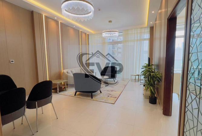 15180042 - Property Image 2