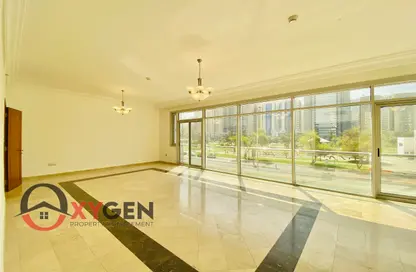 Apartment - 4 Bedrooms - 5 Bathrooms for rent in Garden View Tower - Khalifa Street - Abu Dhabi