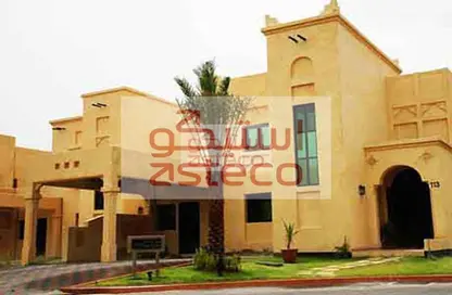 Villa - 3 Bedrooms - 3 Bathrooms for rent in Al Oyoun Village - Al Ain