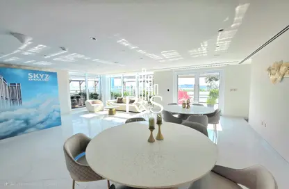 Apartment - 1 Bedroom - 2 Bathrooms for rent in Skyz by Danube - Arjan - Dubai