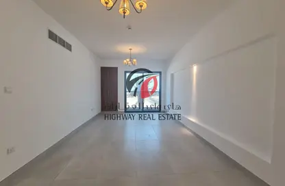 Apartment - 1 Bedroom - 2 Bathrooms for rent in Al Mamzar Centre - Hor Al Anz - Deira - Dubai