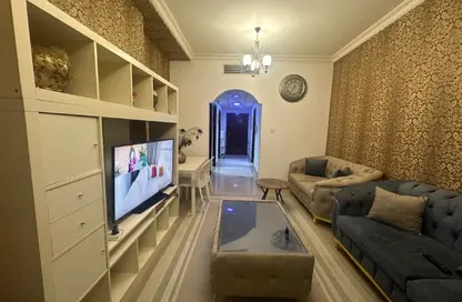 شقة - 2 غرف نوم - 3 حمامات للايجار في التعاون 1 - أبراج التعاون - الخان - الشارقة