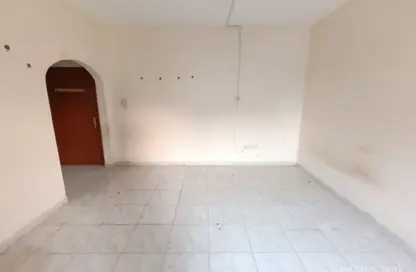 شقة - غرفة نوم - 2 حمامات للايجار في بناية البطينة 9 - البطينة - الشارقة