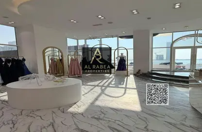 محل - استوديو - 1 حمام للبيع في الممزر بلازا - شارع التعاون - التعاون - الشارقة