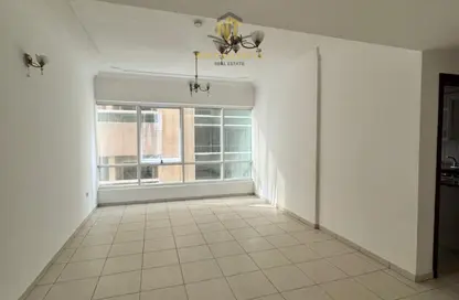 Apartment - 1 Bedroom - 2 Bathrooms for rent in New Al Taawun Road - Al Taawun - Sharjah