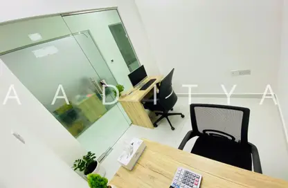 Office Space - Studio - 1 Bathroom for rent in Red Avenue - Al Garhoud - Dubai