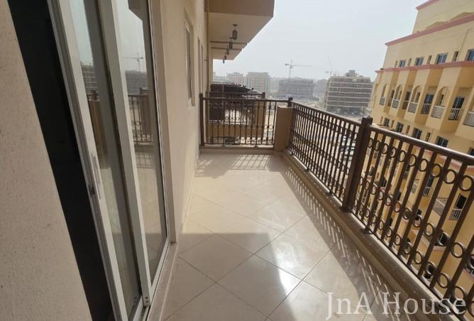 property-image