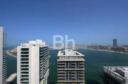 Apartment - 2 Bedrooms - 2 Bathrooms for sale in Marina Vista - EMAAR Beachfront - Dubai Harbour - Dubai