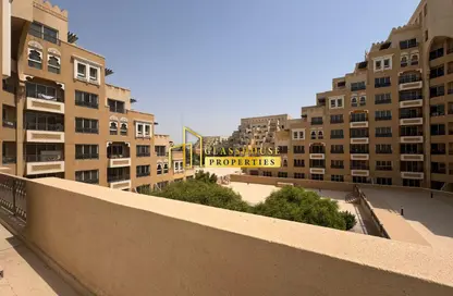 شقة - غرفة نوم - 2 حمامات للبيع في ياقوت - باب البحر - جزيرة المرجان - رأس الخيمة