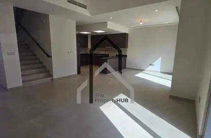 Townhouse - 3 Bedrooms - 4 Bathrooms for sale in Bloom Living - Zayed City (Khalifa City C) - Khalifa City - Abu Dhabi
