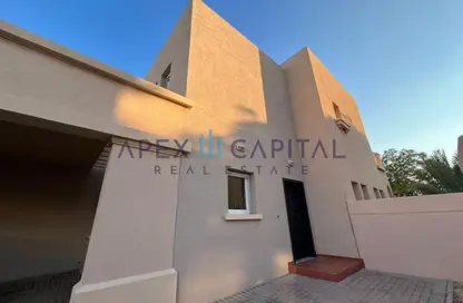 شقة - 2 غرف نوم - 3 حمامات للايجار في الينابيع 2 - الينابيع - دبي