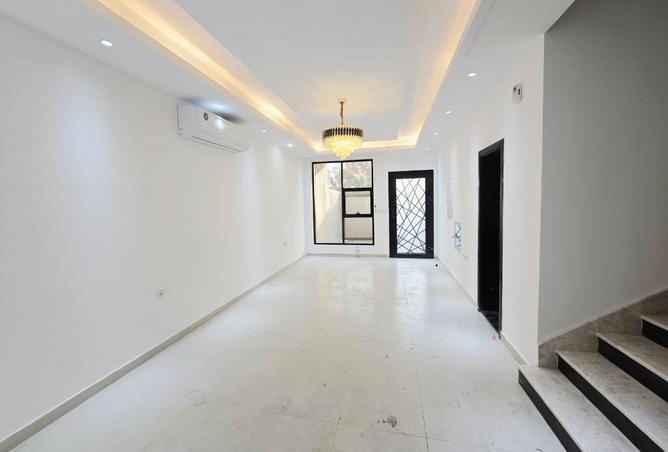 15311100 - Property Image 2