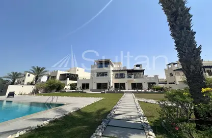 فيلا - 5 غرف نوم - 7 حمامات للايجار في فلل قرية الحمرا - قرية الحمرا - رأس الخيمة