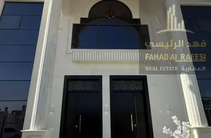 فيلا - 5 غرف نوم - 6 حمامات للبيع في الزاهية جاردنز - الزاهية - عجمان