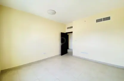 Empty Room image for: Apartment - 2 Bedrooms - 2 Bathrooms for rent in Al Kewaitat - Central District - Al Ain, Image 1