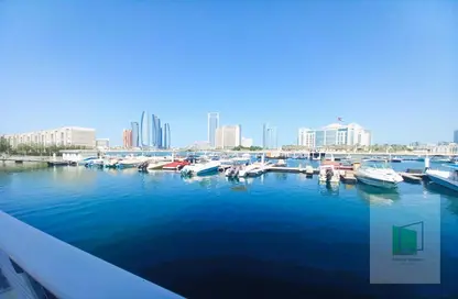 شقة - 3 غرف نوم - 4 حمامات للايجار في المراسي - البطين - أبوظبي