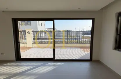 Townhouse - 3 Bedrooms - 4 Bathrooms for sale in Bloom Living - Zayed City (Khalifa City C) - Khalifa City - Abu Dhabi