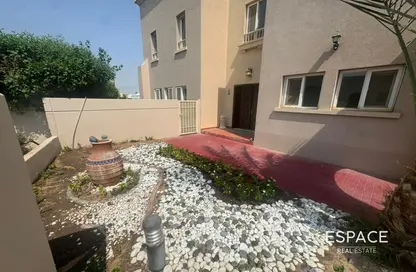Villa - 3 Bedrooms - 2 Bathrooms for rent in Springs 1 - The Springs - Dubai