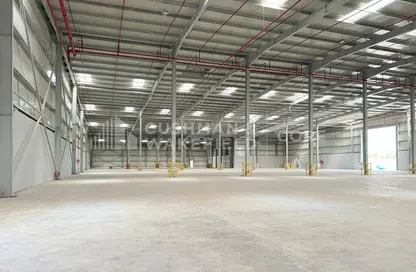 Warehouse - Studio for rent in Freezone South - Jebel Ali Freezone - Jebel Ali - Dubai