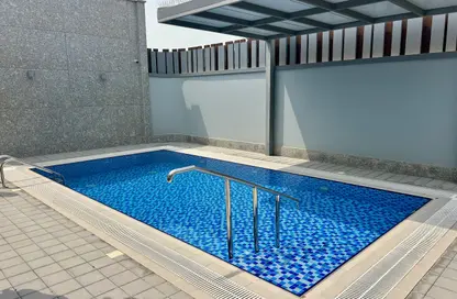 Villa - 3 Bedrooms - 4 Bathrooms for rent in Jumeirah 1 Villas - Jumeirah 1 - Jumeirah - Dubai