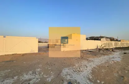 Warehouse - Studio - 1 Bathroom for sale in Al Sajaa Industrial - Al Sajaa - Sharjah