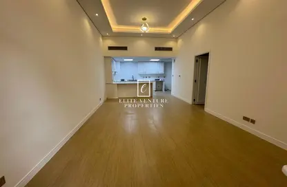 Apartment - 1 Bedroom - 2 Bathrooms for rent in Easton Court - Motor City - Dubai