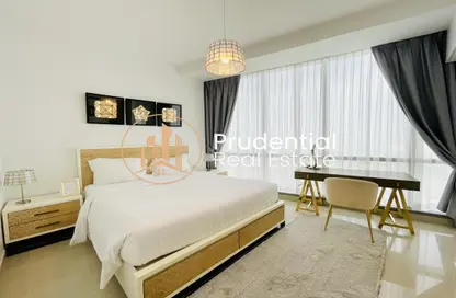Room / Bedroom image for: Apartment - 3 Bedrooms - 4 Bathrooms for rent in Etihad Tower 2 - Etihad Towers - Corniche Road - Abu Dhabi, Image 1