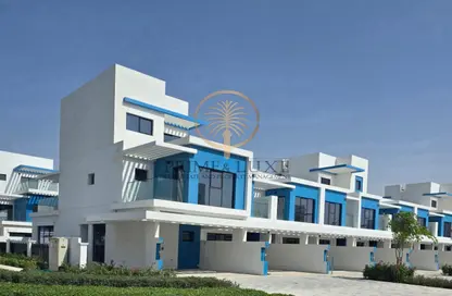 Villa - 5 Bedrooms - 5 Bathrooms for rent in Santorini - Damac Lagoons - Dubai