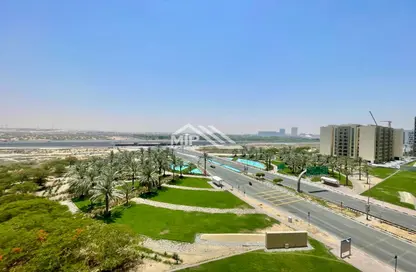 Apartment - Studio for rent in Silicon Gates 1 - Silicon Gates - Dubai Silicon Oasis - Dubai