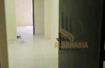 Apartment - 2 Bedrooms - 2 Bathrooms for rent in Al Jurf 2 - Al Jurf - Ajman Downtown - Ajman
