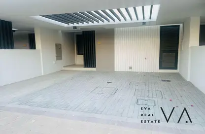 Townhouse - 3 Bedrooms - 4 Bathrooms for rent in Greenviews 2 - EMAAR South - Dubai South (Dubai World Central) - Dubai