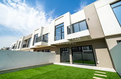 Townhouse - 3 Bedrooms - 4 Bathrooms for rent in Greenviews 2 - EMAAR South - Dubai South (Dubai World Central) - Dubai