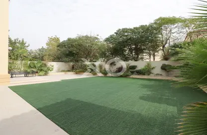 Villa - 4 Bedrooms - 5 Bathrooms for rent in Legacy - Jumeirah Park - Dubai