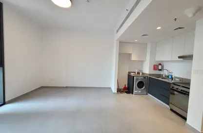 Apartment - 1 Bedroom - 2 Bathrooms for rent in East Village - Aljada - Sharjah
