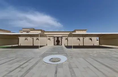 شقة - 3 غرف نوم - 4 حمامات للايجار في مركز محمد بن زايد - مدينة محمد بن زايد - أبوظبي