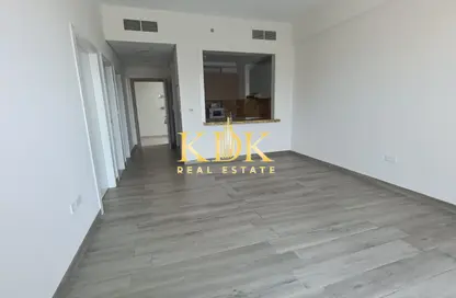 Apartment - 1 Bedroom - 2 Bathrooms for rent in JVC007 - Jumeirah Village Circle - Dubai